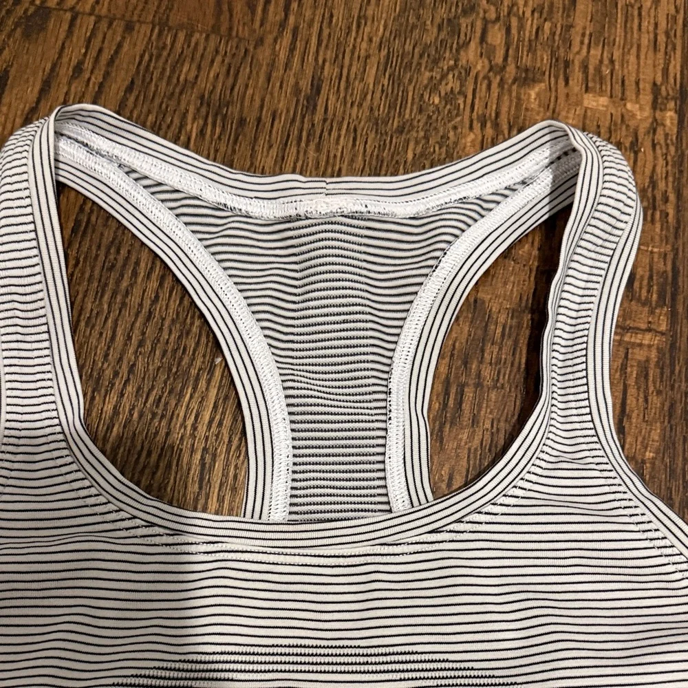 Lululemon Athletica swiftly racer back tank hip length - Picture 4 of 7